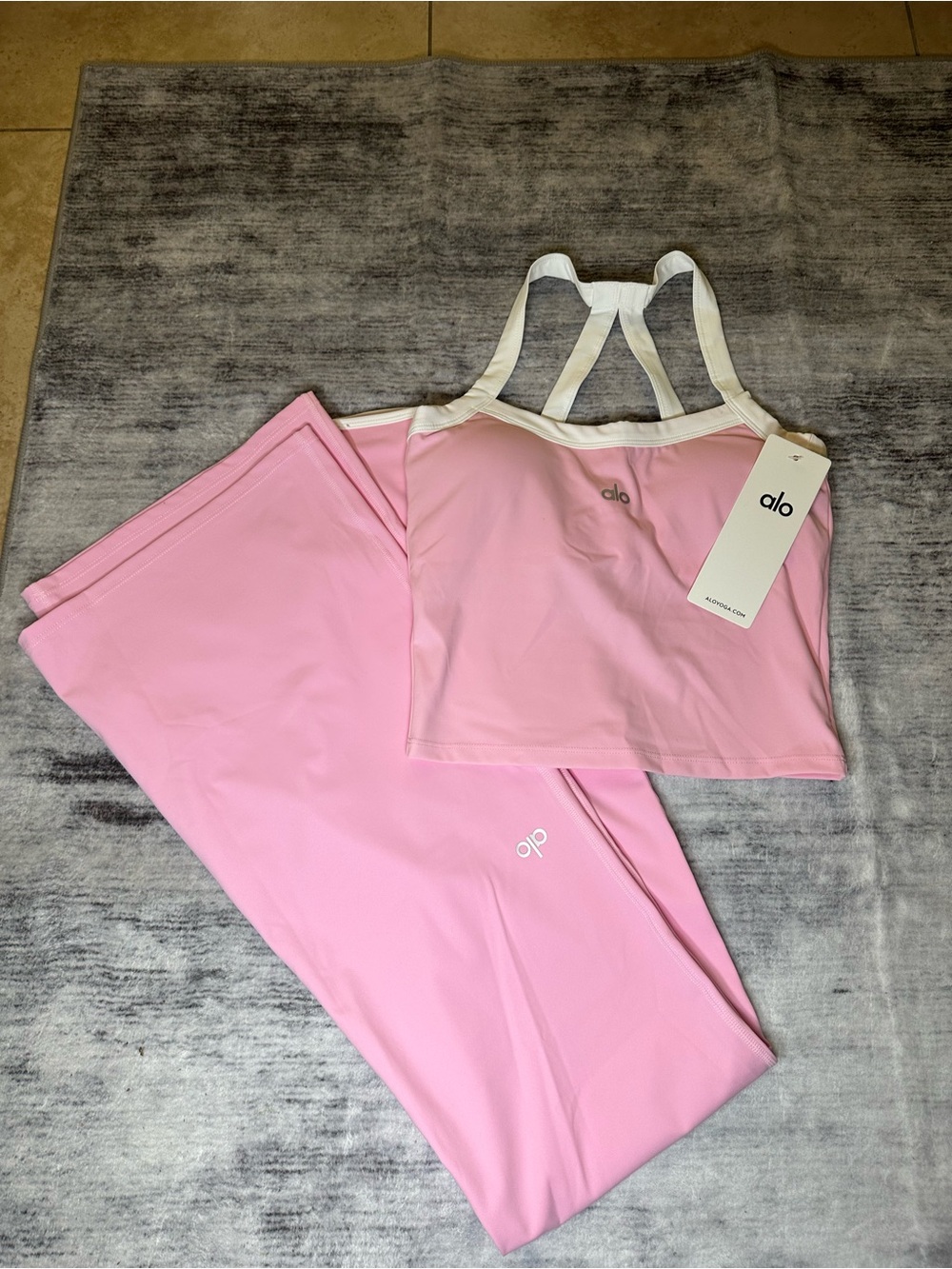 ALO Yoga Pink Strappy Crop Tank with Matching Pink Leggings